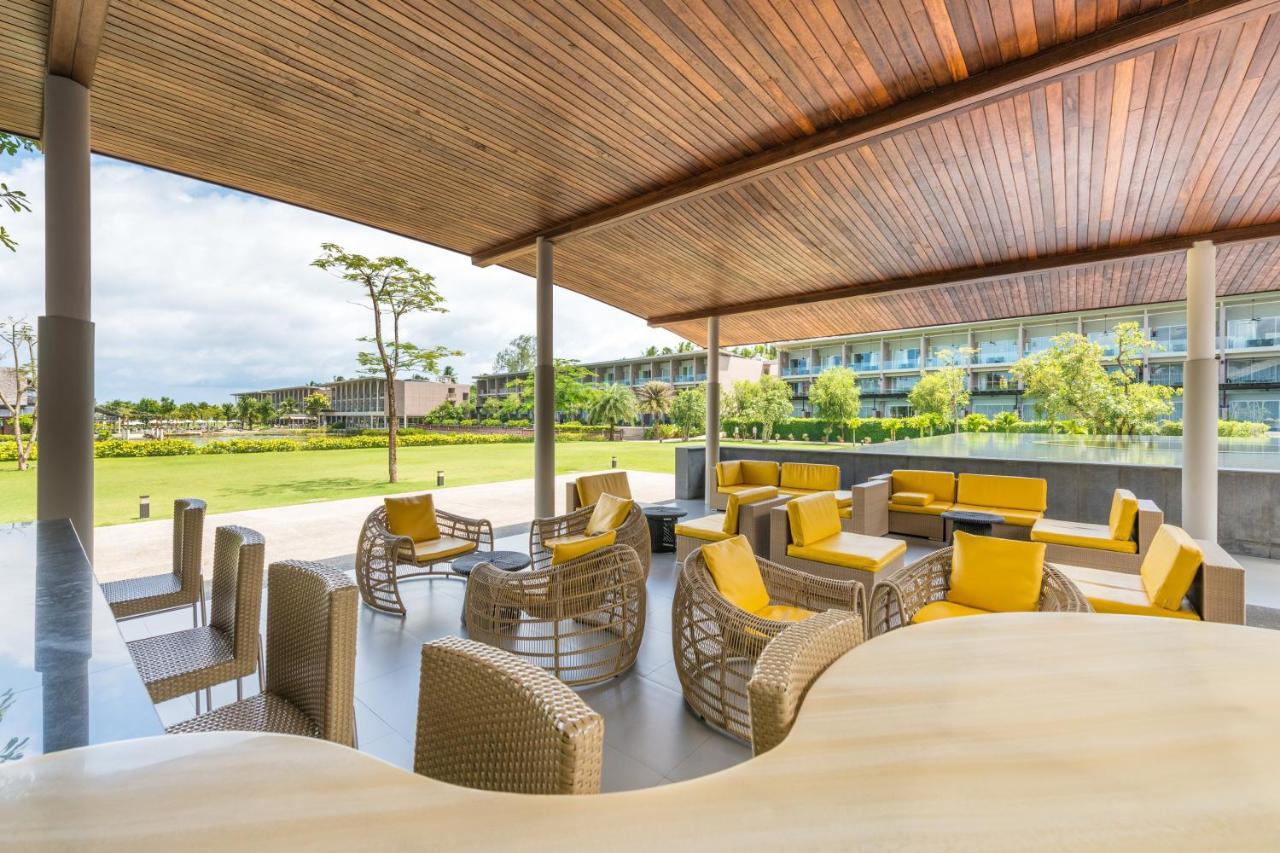 The Sands Khao Lak By Katathani - Sha Extra Plus Exterior foto The lounge at the airport