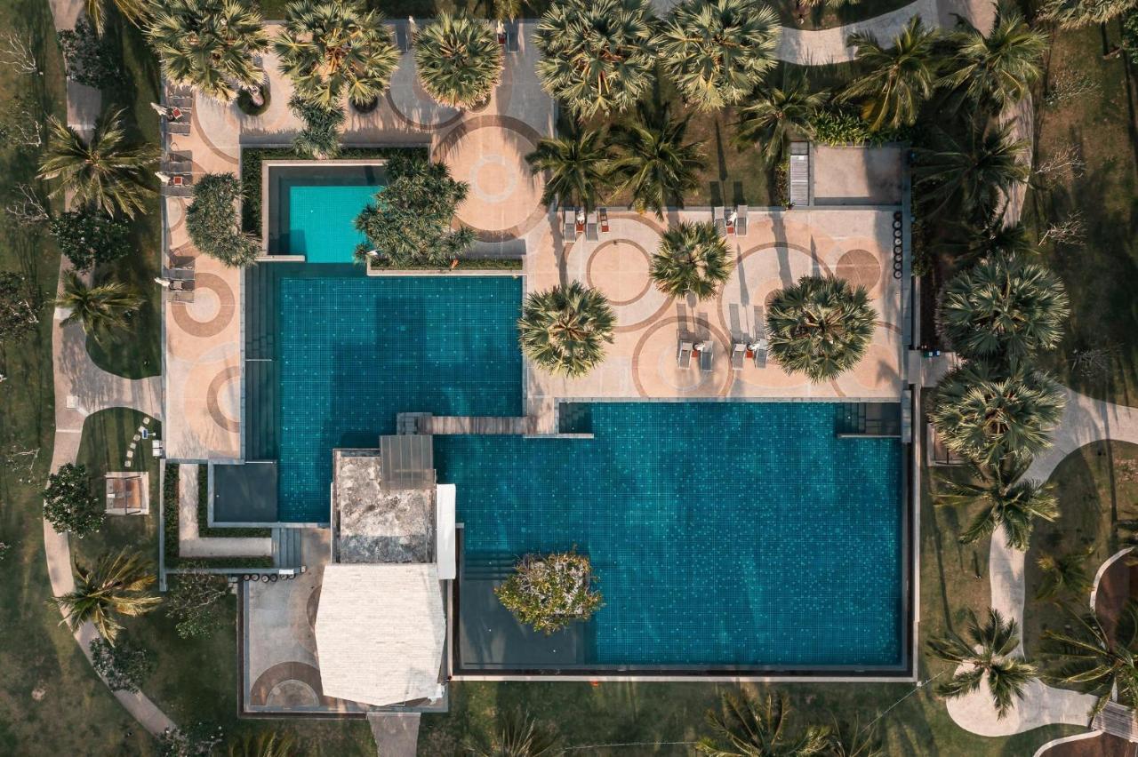 The Sands Khao Lak By Katathani - Sha Extra Plus Exterior foto Aerial view of the pool